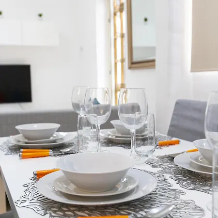 Apartman Family Apartment-hosted By Sweetstay *